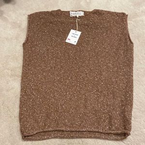 Boutique brown sleeveless sweater top